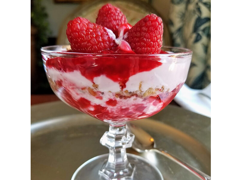 Raspberry-yogurt-parfait-Buffalo-Harmony-House